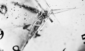 Как легко удалить царапины с стекла часов1632661713